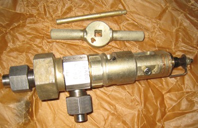 Вентиль угловой газообразный К 23134-010 Сумы - изображение 1