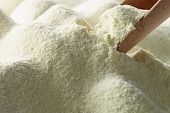 Сухе знежирене молоко (сзм), 1, 5%, Дсту из г. Виньковцы