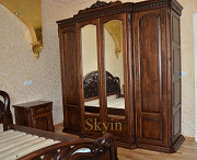 Дубова гардеробна шафа для одягу Віка без різьблення из г. Киев
