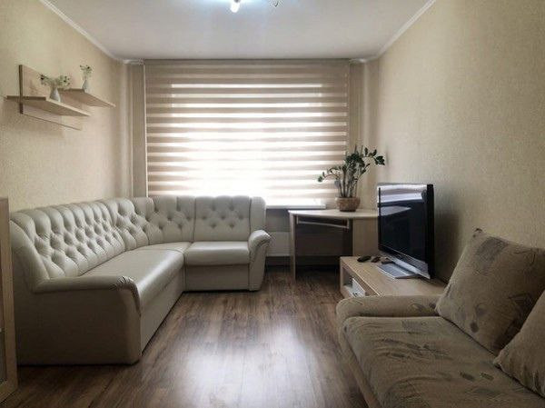 Сдам 2х комн кв-ру в центре по просп. Свободы возле Вопака 5000 грн/мес. Ужгород - изображение 1