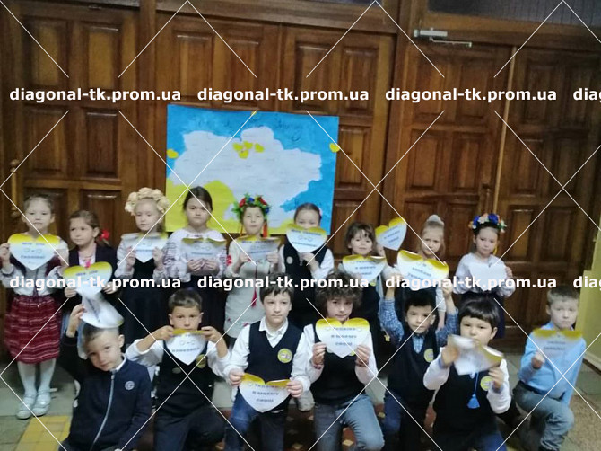 Шкільні жилети. Шкільний одяг. Скільки людей, стільки і меній. Треба, не треба, зручно, не зручно.. Винница - изображение 1
