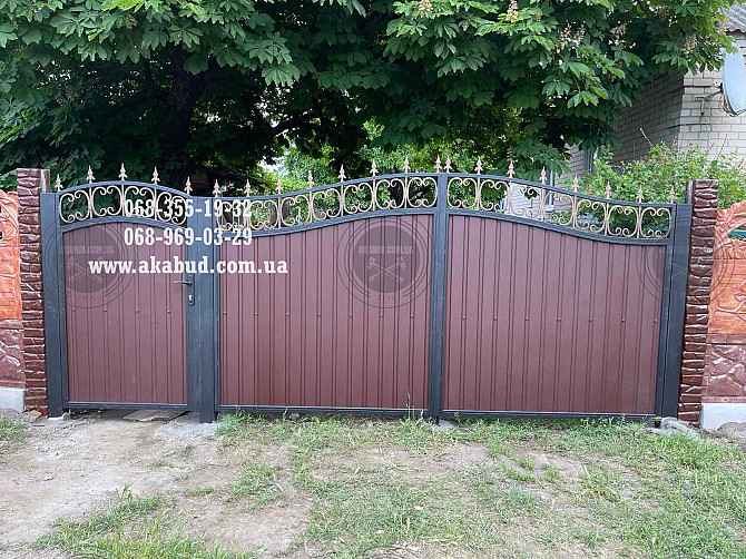 Распашные ворота, откатные ворота, навесы, козырьки, балконные ограждения, заборы из профлиста Кривой Рог - изображение 1