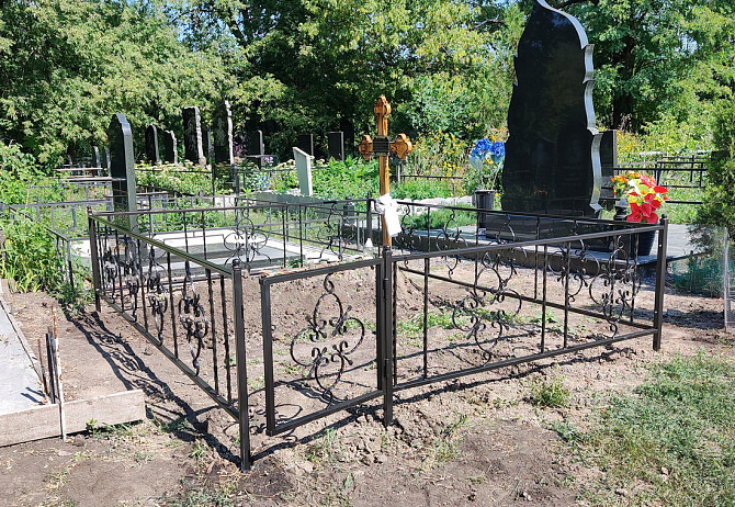 Огорожа на могилку Дніпро - зображення 1