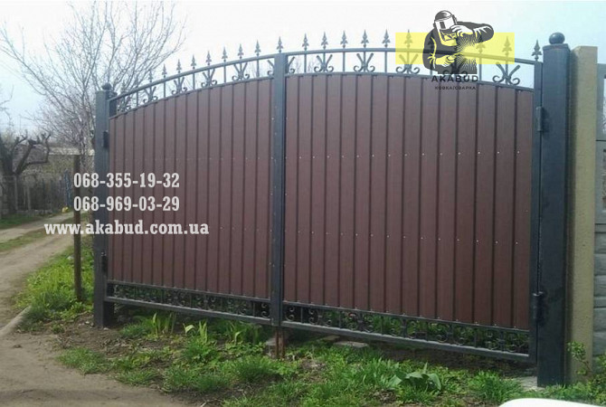 Ковані ворота із профнастилом. Розпашні ворота з профлистом Кривой Рог - изображение 1