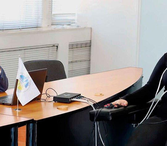 Узнать абсолютную правду от подростка - проверить на полиграфе Киев - изображение 1