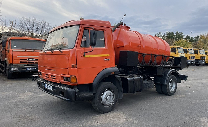 Асенізатор Камаз 4308 Бочка 5, 5 м3 2011р.в. Гайворон - изображение 1