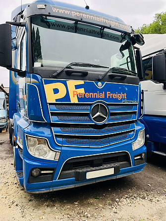 Сідельний тягач Mercedes-benz Actros 25.45 Свіжий 6х2 правий руль Рік випуску 2013 Тернополь - изображение 1
