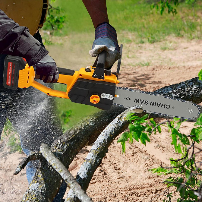 Аккумуляторная цепная пила в кейсе 12 inch Electric Saw Yellow 1600вт 21v Li-ion Киев - изображение 1