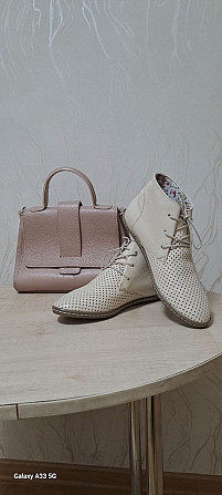 Ботинки бежевого цвета перфорированные на шнурках из натуральной кожи! Київ - зображення 1
