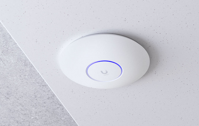 Новая точка доступа Unifi 6 Pro с доставкой от официального дилера Київ - зображення 1
