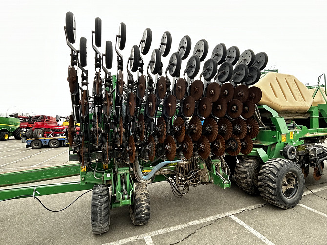 Сівалка пневматична зернова суцільного висіву Great Plains Nta 907 Spartan Киев - изображение 1