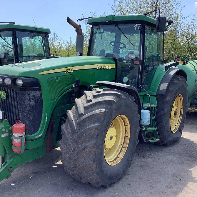 Продаємо трактор John Deere 8520 Київ - зображення 1