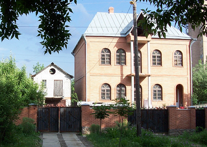 Продаётся дом в Харькове (2 дома по цене одного) Харків - зображення 1