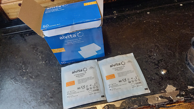Стерильные марлевые компрессы Alvita 7, 5x7, 5 см, 50 пакетиков по 2шт. Запоріжжя - зображення 1