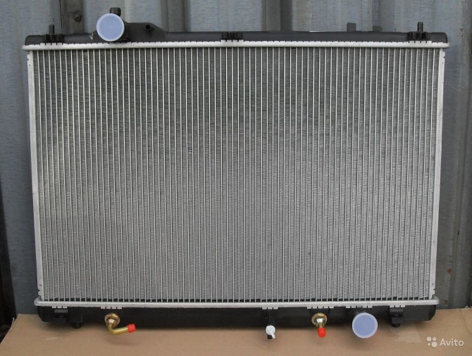 Лексус LS 460.2006 - Радиатор охлаждения двигателя . Київ - зображення 1